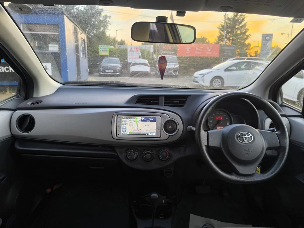Toyota Yaris 1.33 Vvt-i Tr  #13
