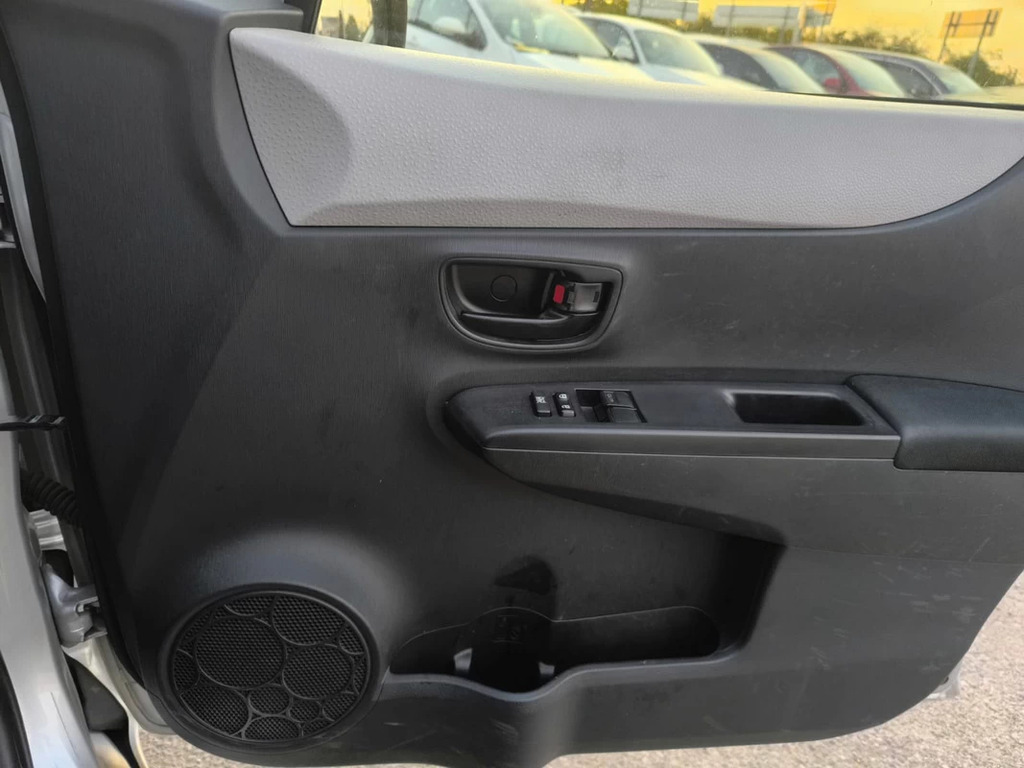 Toyota Yaris 1.33 Vvt-i Tr  #21