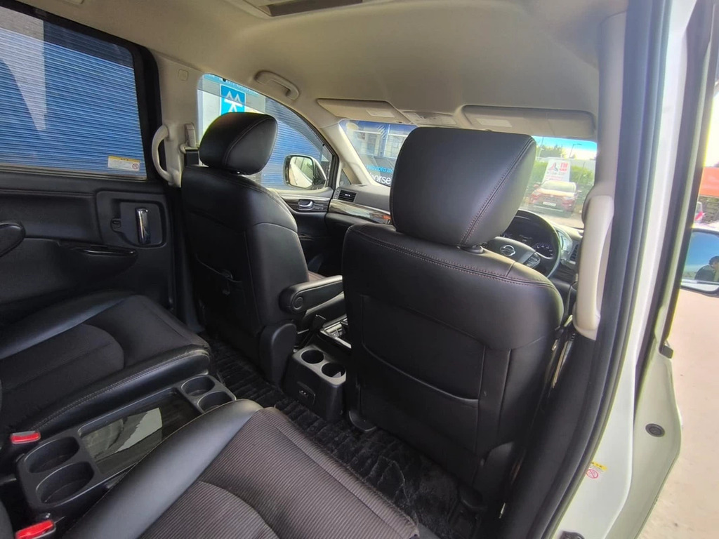 Nissan Elgrand Other 200368 White #12