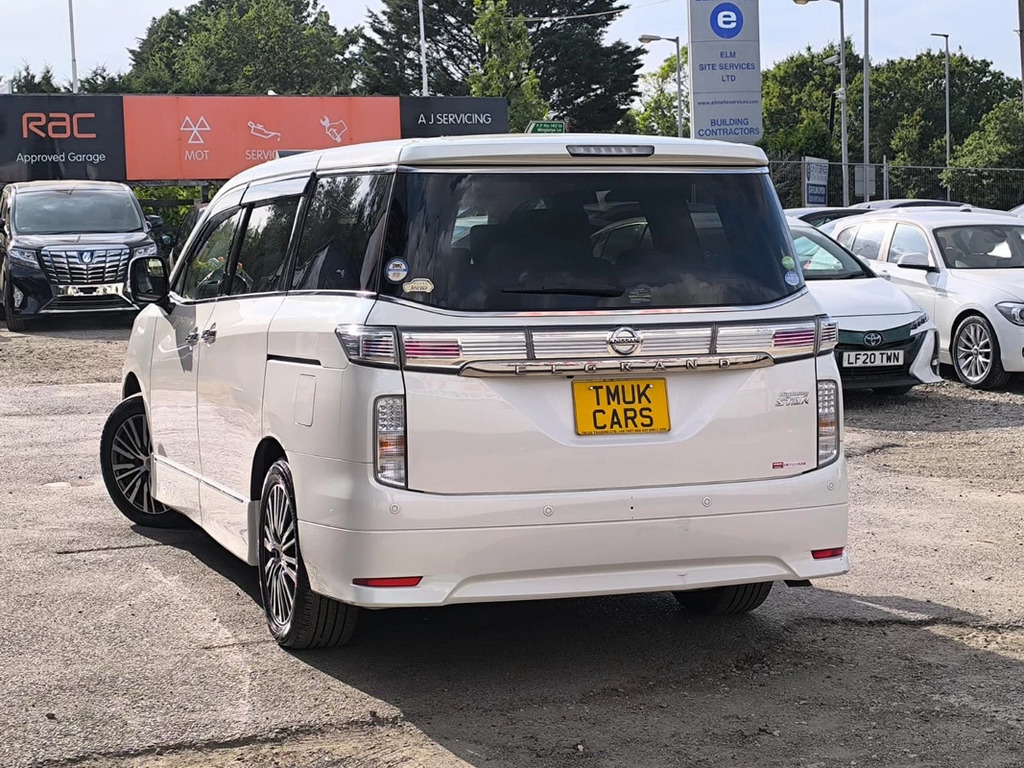 Nissan Elgrand 3.5 201868 7 Seats 2 Keys P White #4