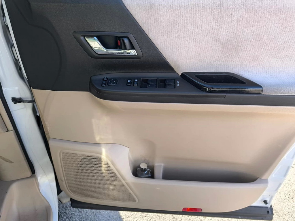 Toyota Alphard Mpv 2.4 S-7seater - 12 Months Warranty Ulez Free White #27