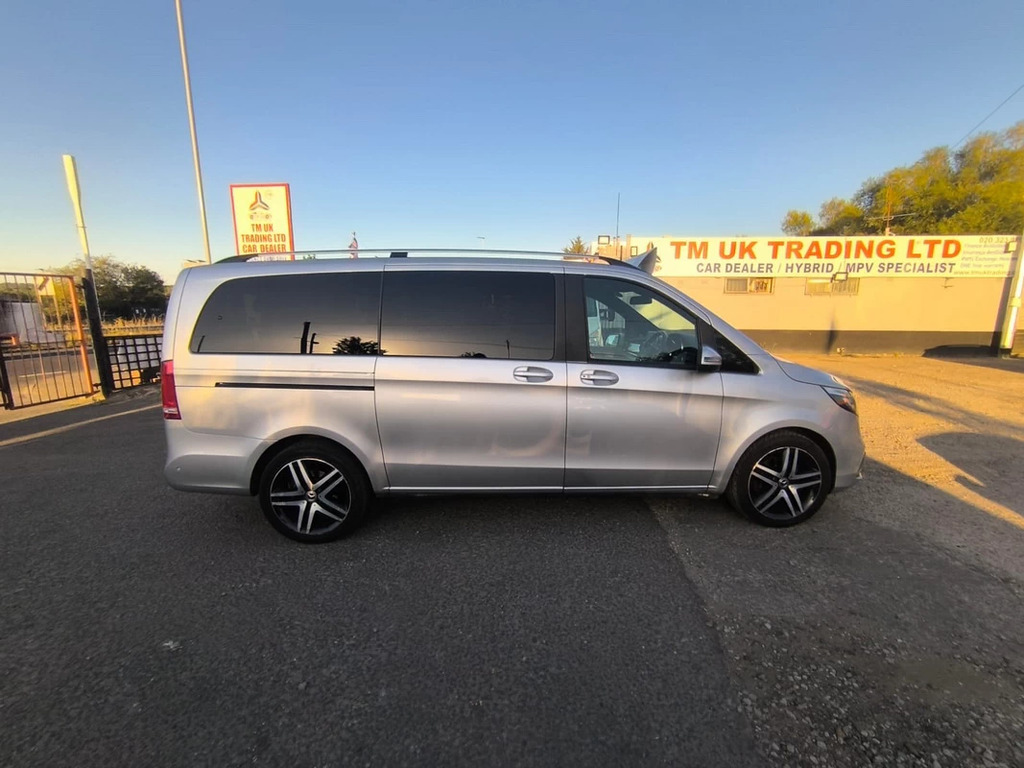 Mercedes-Benz V Class 2.0 201919 V220d 8 Seats Sport Silver #5