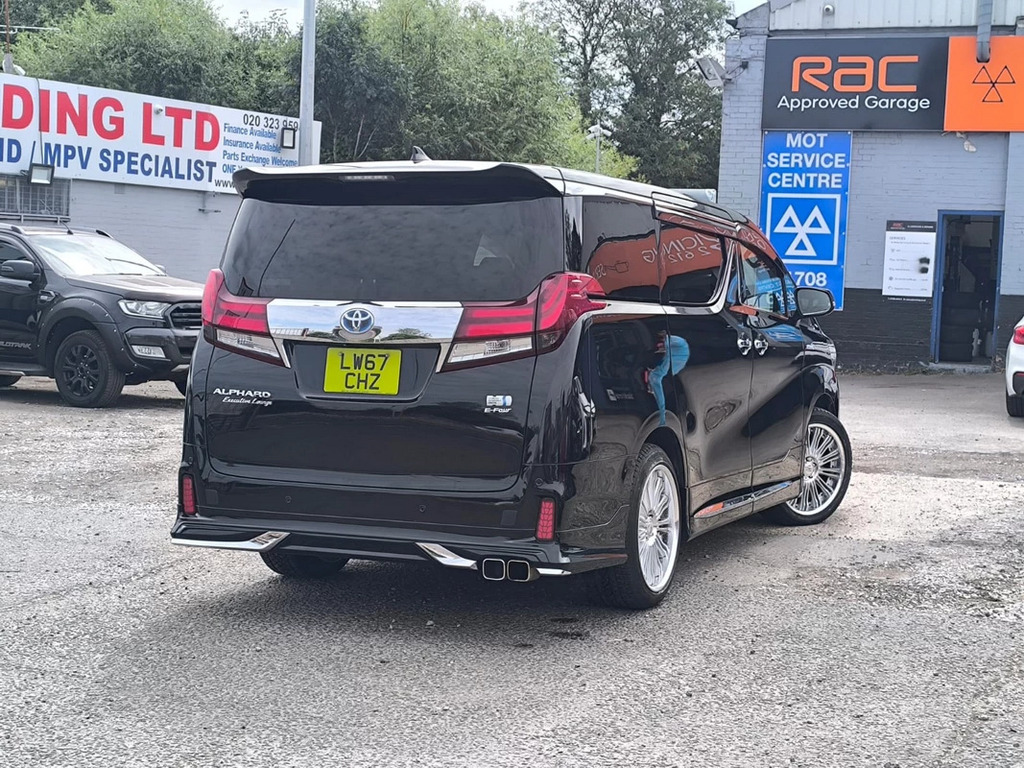 Toyota Alphard 2.4 Hybrid 201767 Executive 7 Seats Black #3