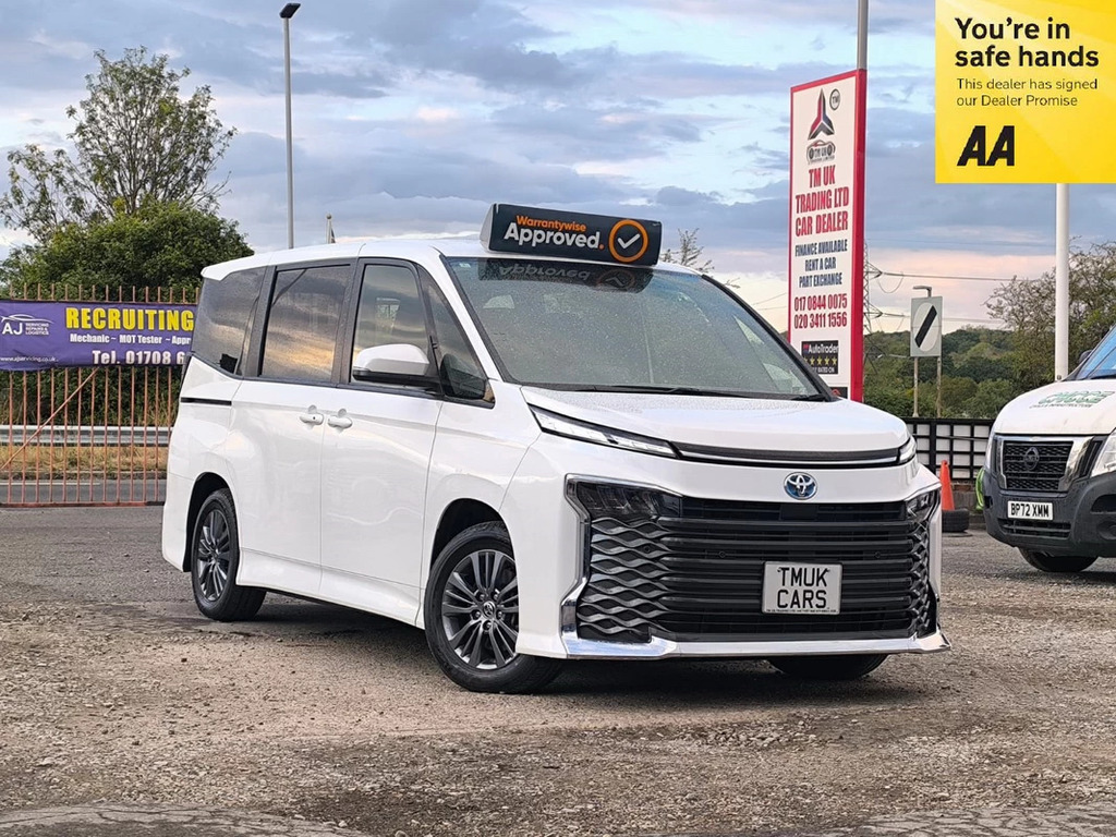 Toyota Voxy 1.8 Hybrid 202525 S-g 8 Seats Ulez Free Fre White
