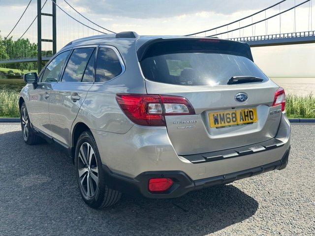 Subaru Outback 2.5I Se Premium Estate Lineartronic 4Wd Gold #5