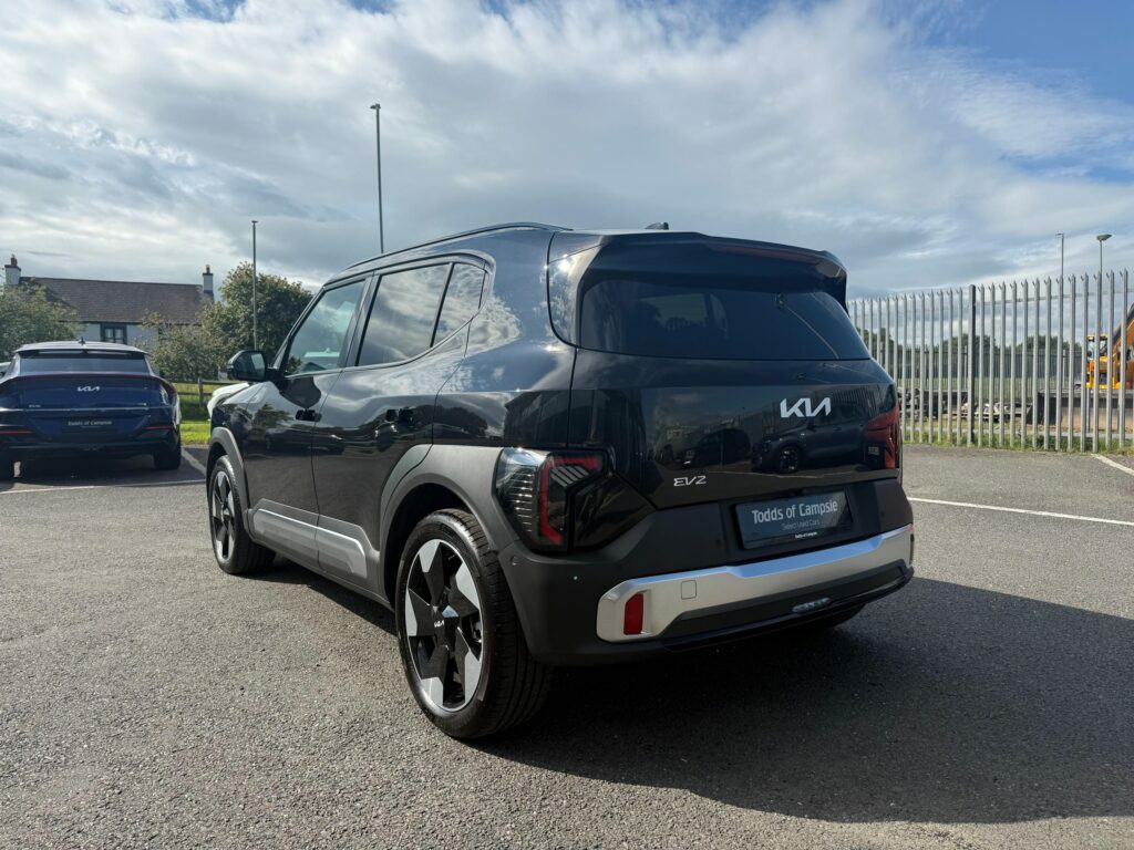 Kia EV2 42.2 Kwh First Edition DYZ9600 Black #6