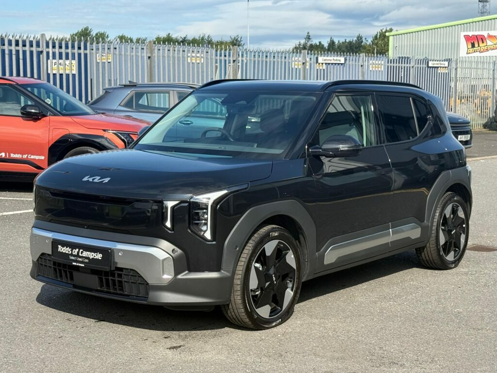 Kia EV2 42.2 Kwh First Edition DYZ9600 Black #3