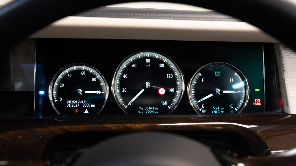 Rolls-Royce Phantom Phantom Auto Silver #28