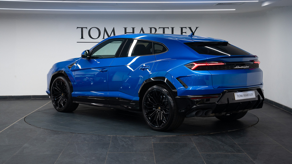 Lamborghini Urus Suv  #5