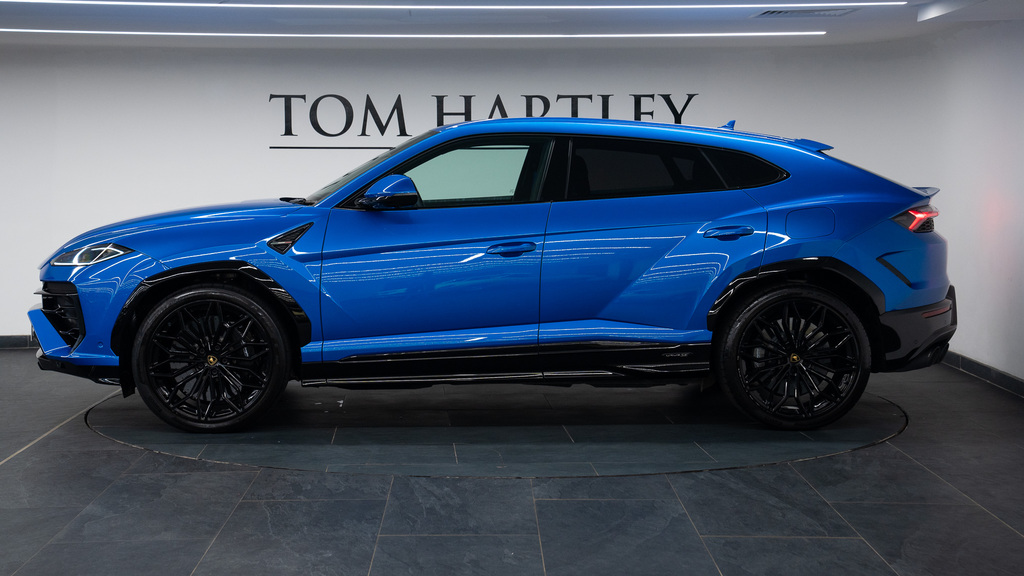 Lamborghini Urus Suv  #4
