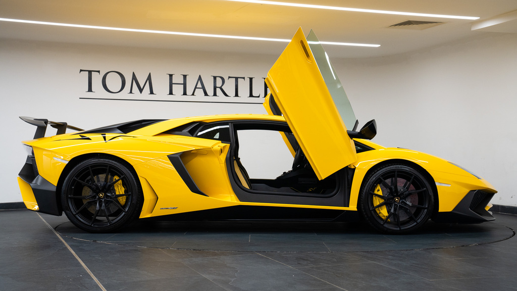 Lamborghini Aventador Lp 750-4 Superveloce Roadster #24