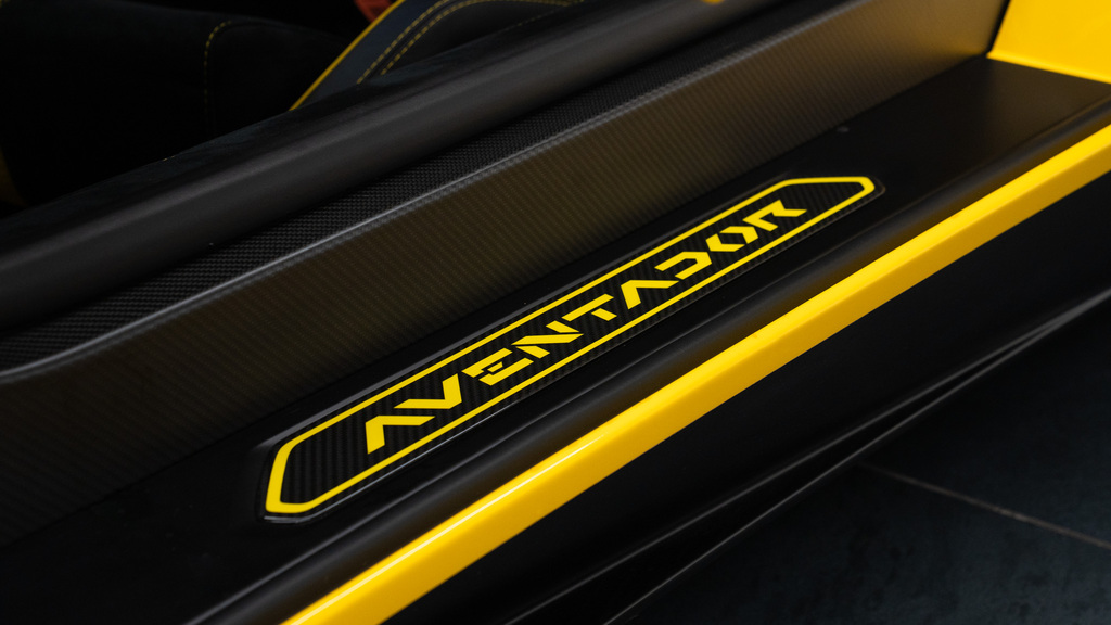 Lamborghini Aventador Lp 750-4 Superveloce Roadster #26