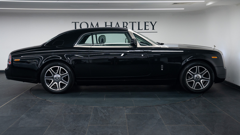 Rolls-Royce Phantom Drophead Black #8