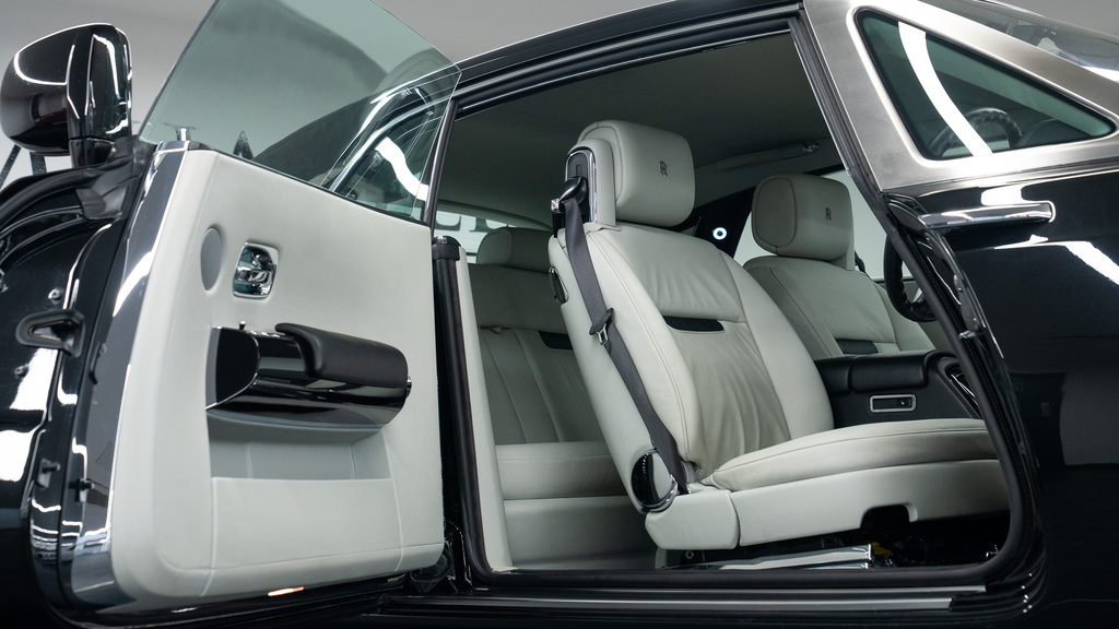 Rolls-Royce Phantom Drophead Black #13