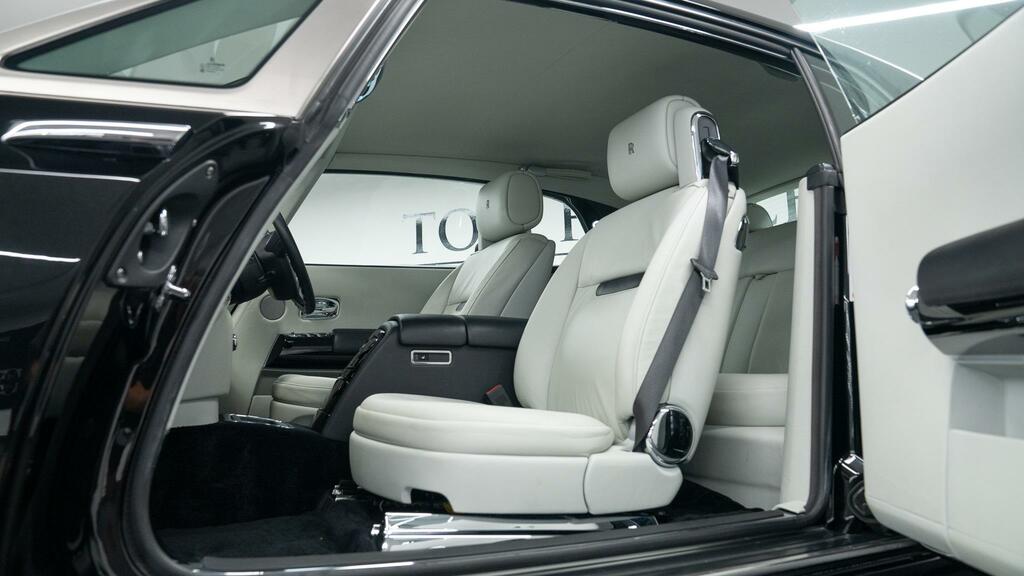 Rolls-Royce Phantom Drophead Black #21