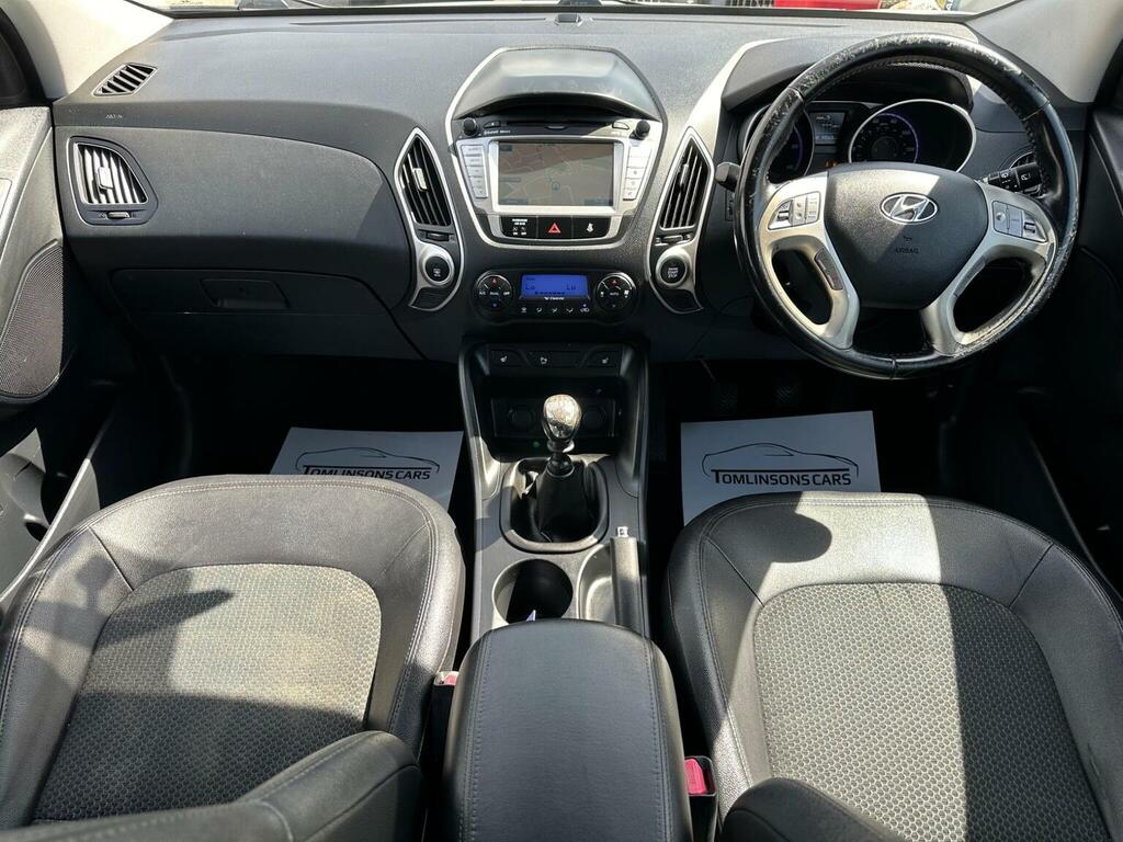 Hyundai Ix35 1.7 Crdi Premium 2Wd 5-Door From 4,895 R White #11