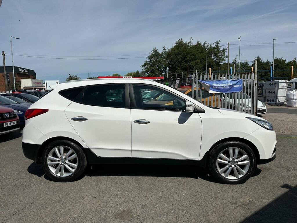 Hyundai Ix35 1.7 Crdi Premium 2Wd 5-Door From 4,895 R White #7