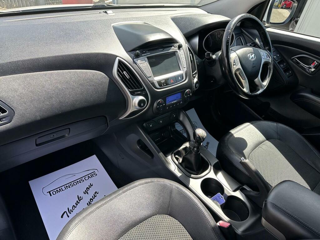 Hyundai Ix35 1.7 Crdi Premium 2Wd 5-Door From 4,895 R White #12