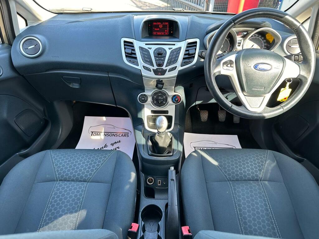 Ford Fiesta 1.25 Zetec Hatchback 129 Gkm, Black #9