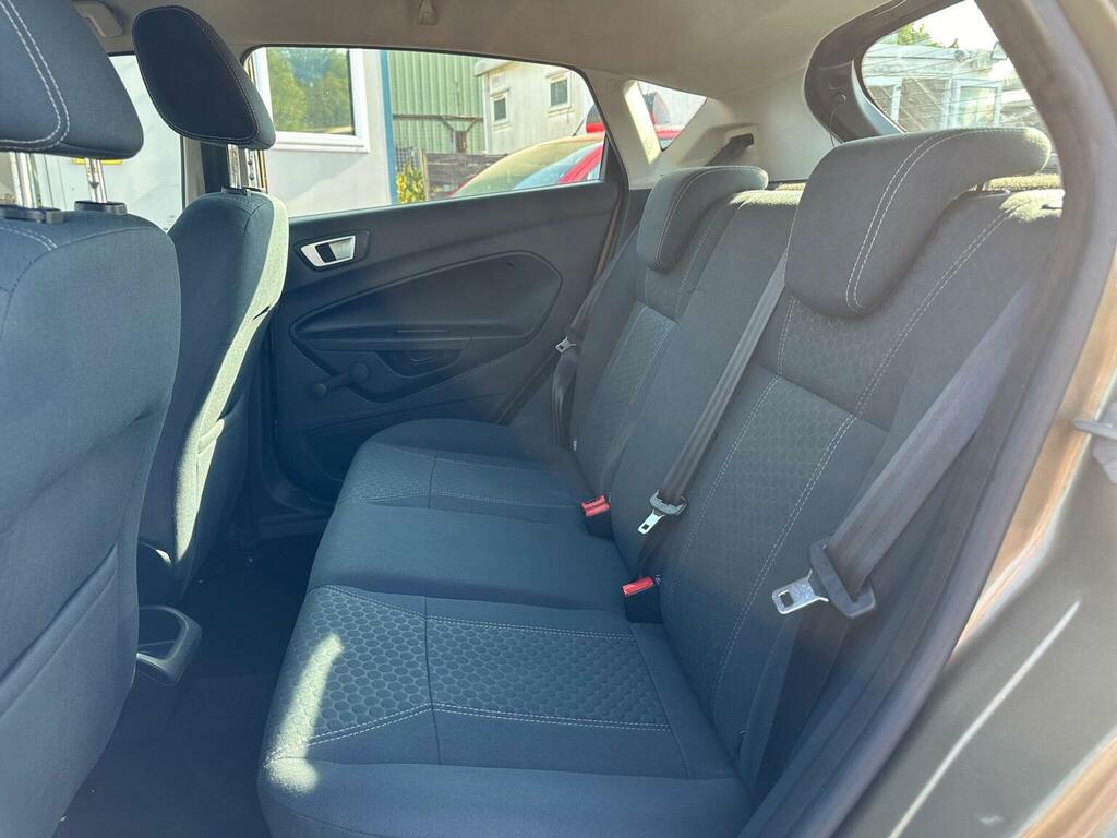 Ford Fiesta 1.25 Zetec Hatchback 129 Gkm, Black #12
