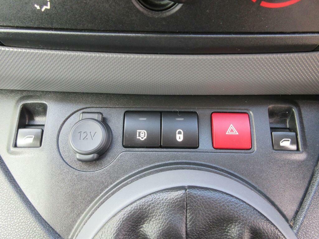 Peugeot Partner 1.6 Bluehdi 756 S Panel Van 6Dr L2 White #38