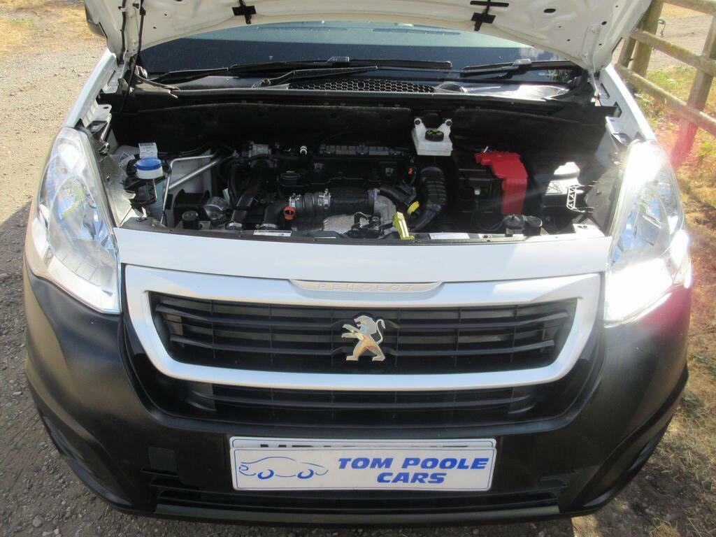 Peugeot Partner 1.6 Bluehdi 756 S Panel Van 6Dr L2 White #41