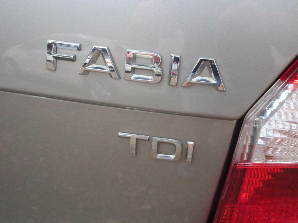 Skoda Fabia 1.2 Monte Carlo Tsi 85 Bhp In Blue With 100,100 Blue #20