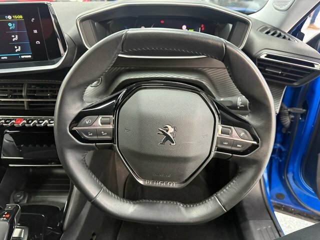 Peugeot e-2008 50Kwh Allure Premium Orange #26