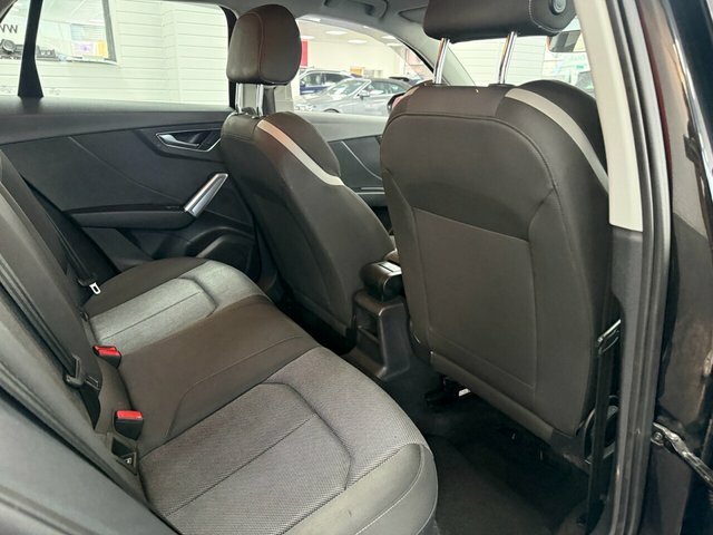 Audi Q2 Sport 30 Tdi 116 Ps S Tronic Black #4