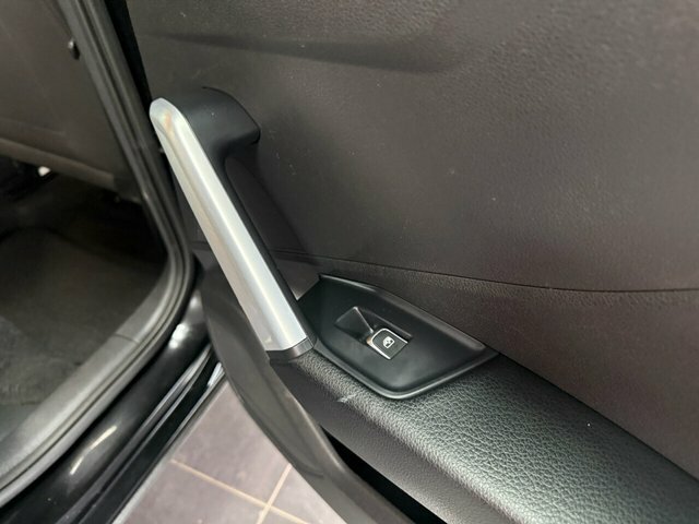 Audi Q2 Sport 30 Tdi 116 Ps S Tronic Black #6