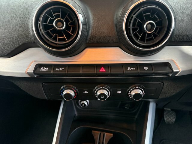 Audi Q2 Sport 30 Tdi 116 Ps S Tronic Black #34
