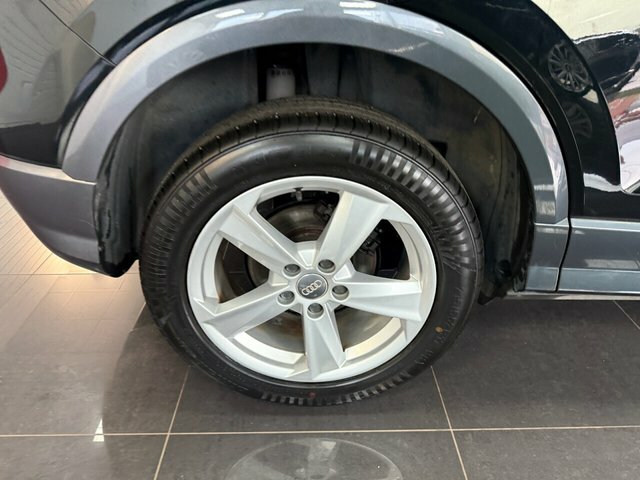 Audi Q2 Sport 30 Tdi 116 Ps S Tronic Black #3