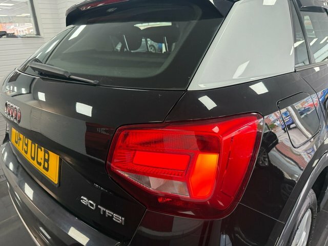 Audi Q2 Sport 30 Tdi 116 Ps S Tronic Black #7