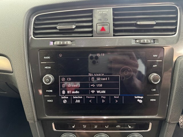 Volkswagen e-Golf 35.8Kwh 136 Flexible Finance From 8.9 Apr Black #31