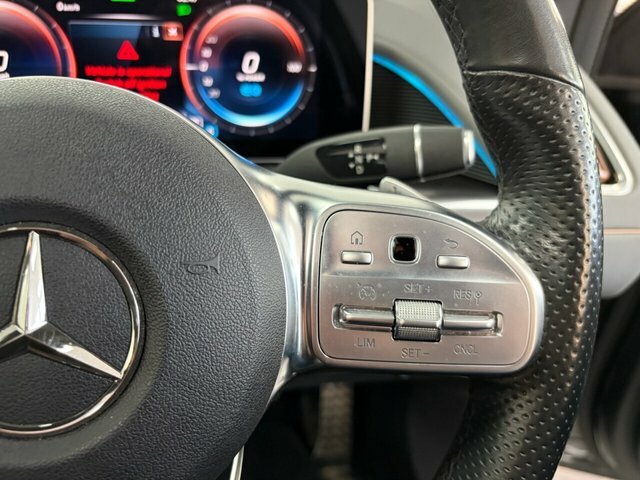 Mercedes-Benz EQC 400 300Kw Amg Line 80Kwh Blue #49
