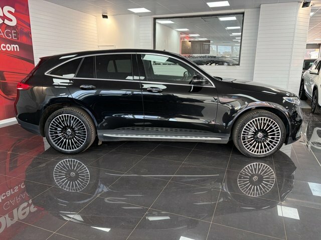 Mercedes-Benz EQC Eqc 400 4Matic Amg Line Premium Plus Black #3