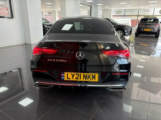 Mercedes-Benz CLA Class Saloon Black #4