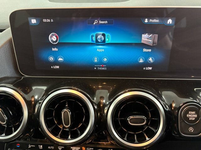 Mercedes-Benz GLA Class 1.3 Gla200 Amg Line Suv 7G-dct Euro 6 Black #52