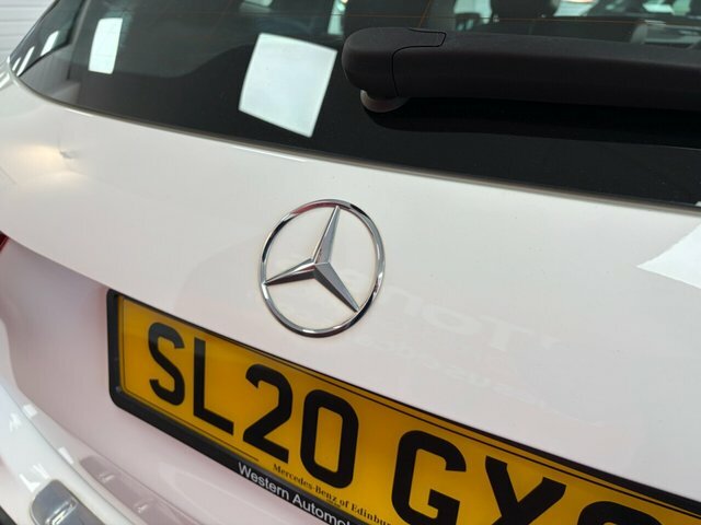 Mercedes-Benz GLA Class 1.3 Gla200 Amg Line Suv 7G-dct Euro 6 Black #26