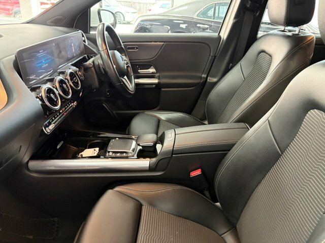 Mercedes-Benz GLA Class 1.3 Gla200 Amg Line Suv 7G-dct Euro 6 Black #39