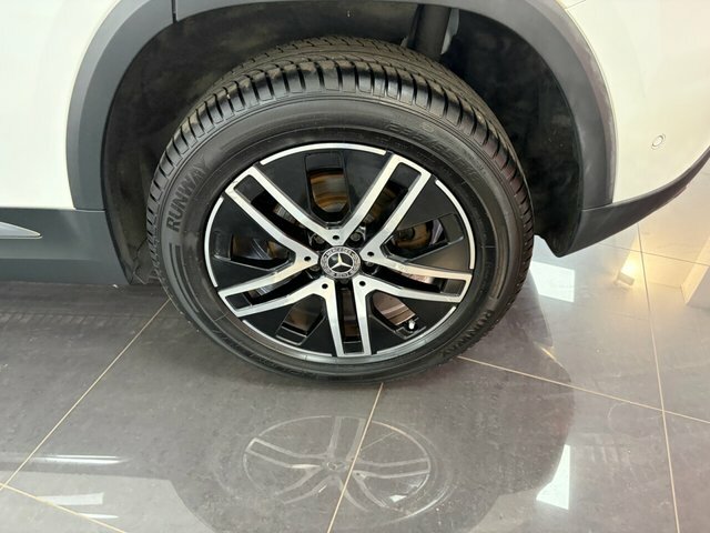 Mercedes-Benz GLA Class 1.3 Gla200 Amg Line Suv 7G-dct Euro 6 Black #29