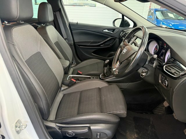 Vauxhall Astra 1.5 Turbo D Business Edition Nav Sports Tourer Silver #20