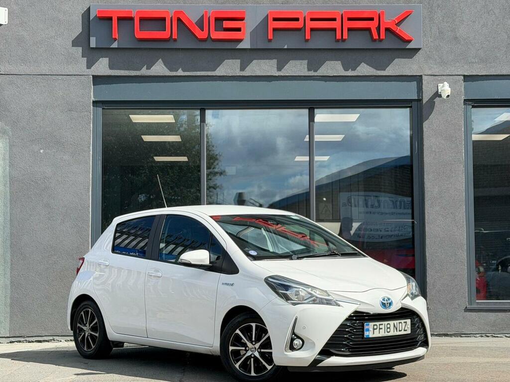 Toyota Yaris 1.5 Vvt-h Icon Tech E-cvt Euro 6 Ss White