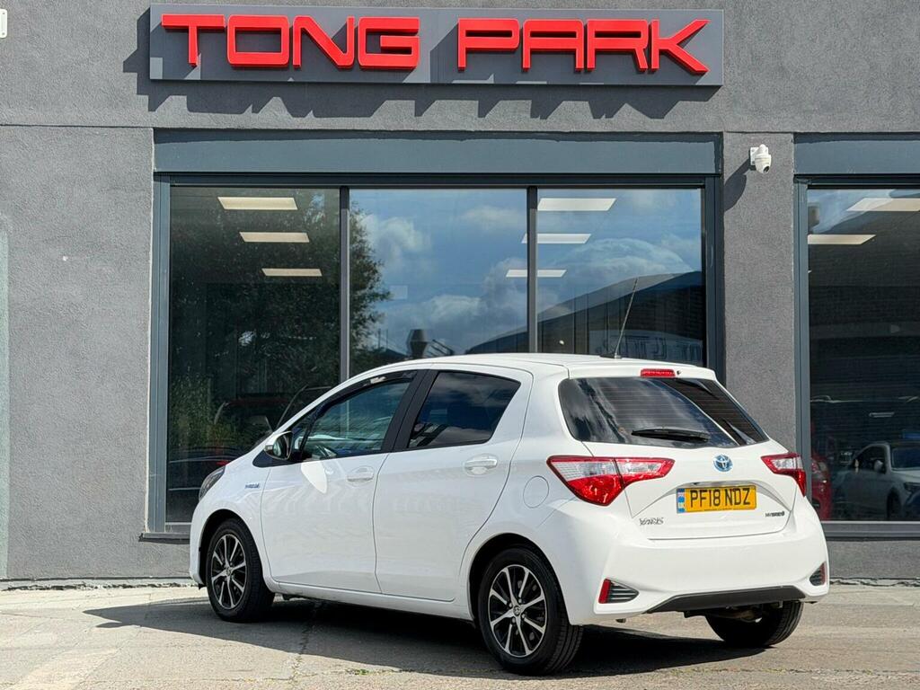 Toyota Yaris 1.5 Vvt-h Icon Tech E-cvt Euro 6 Ss White #5