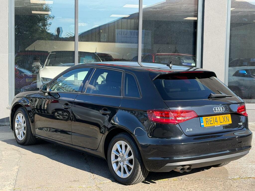 Audi A3 2.0 Tdi S Line Sportback Euro 6 Blue #4