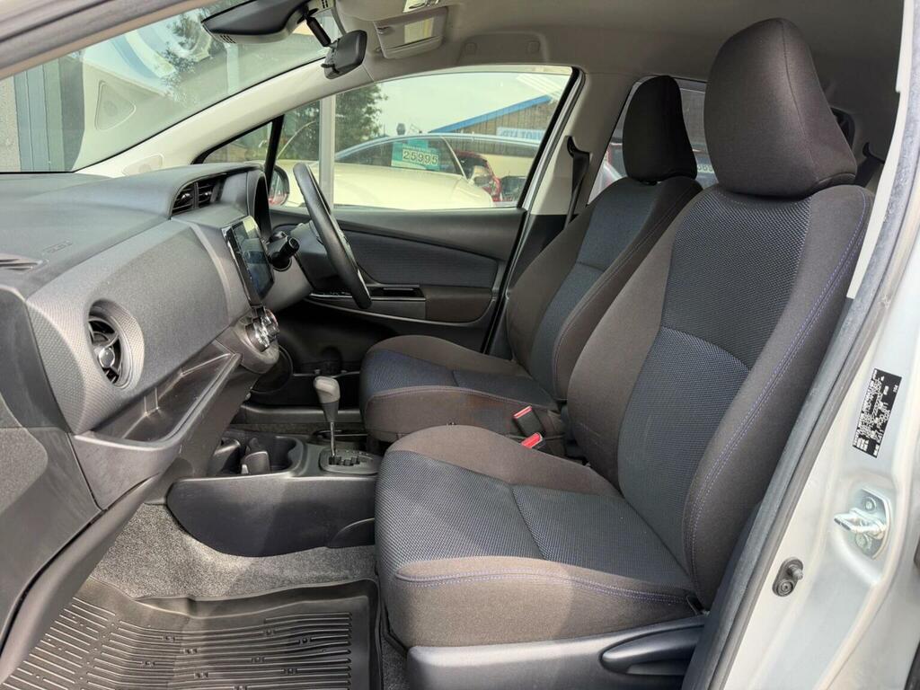 Toyota Yaris Hatchback 1.33 Dual Vvt-i Icon Multidrive S Euro 6 Silver #4