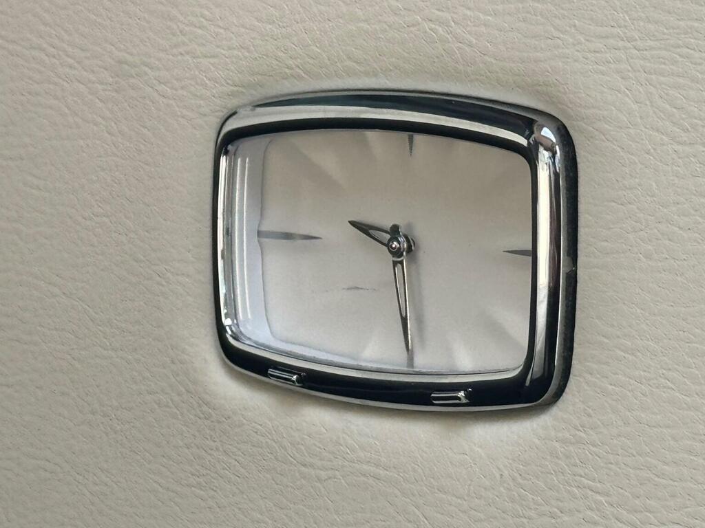 Nissan Elgrand 2.5 Highway Star Premium White #33
