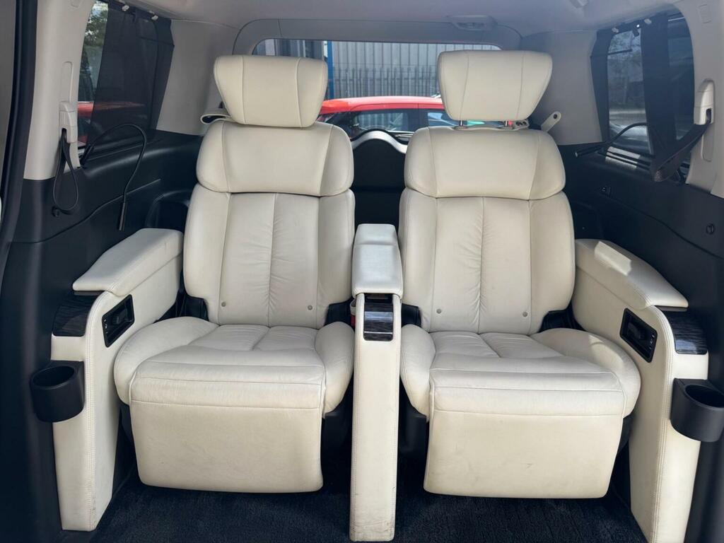 Nissan Elgrand 2.5 Highway Star Premium White #38