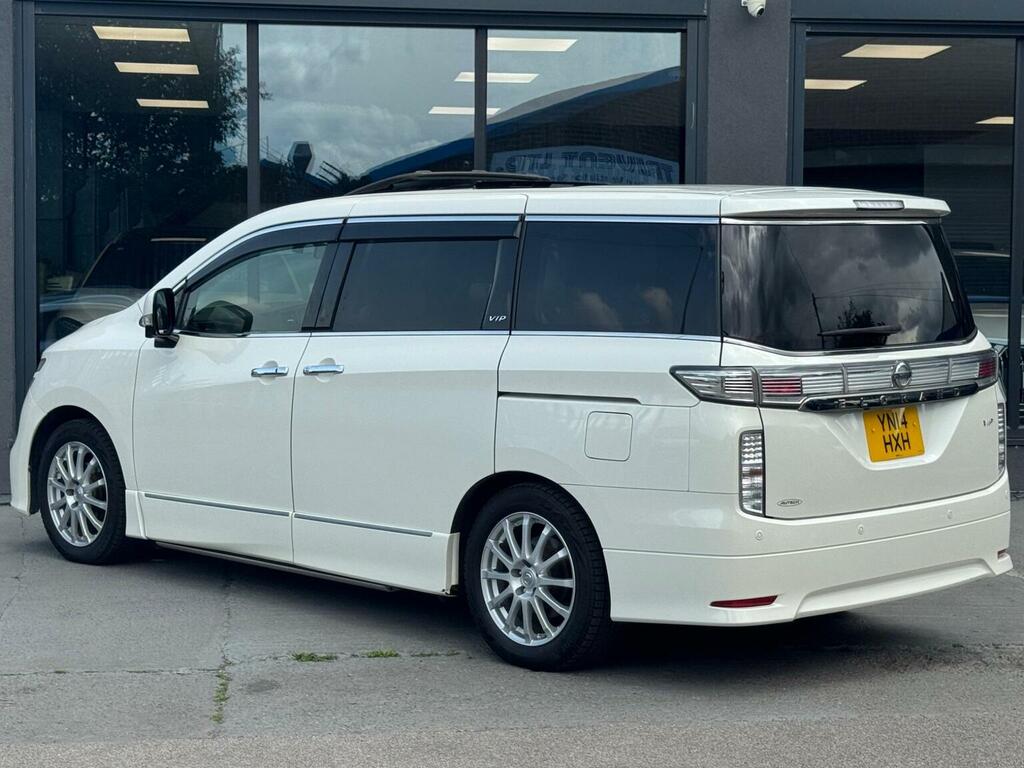 Nissan Elgrand 2.5 Highway Star Premium White #13
