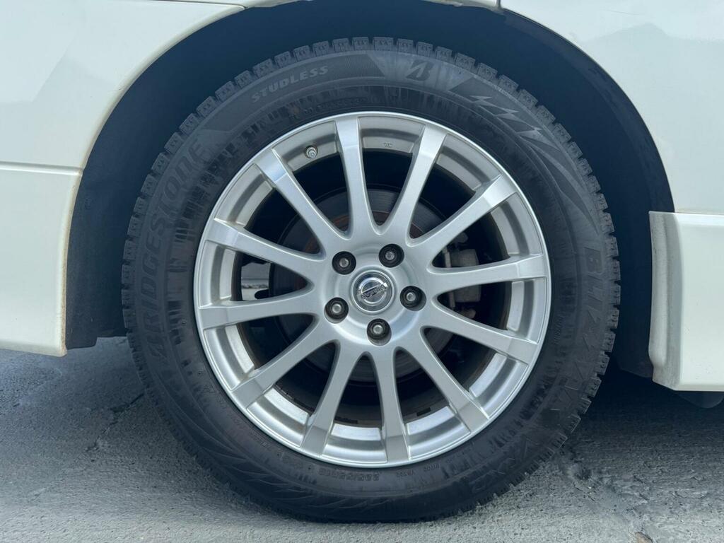 Nissan Elgrand 2.5 Highway Star Premium White #45